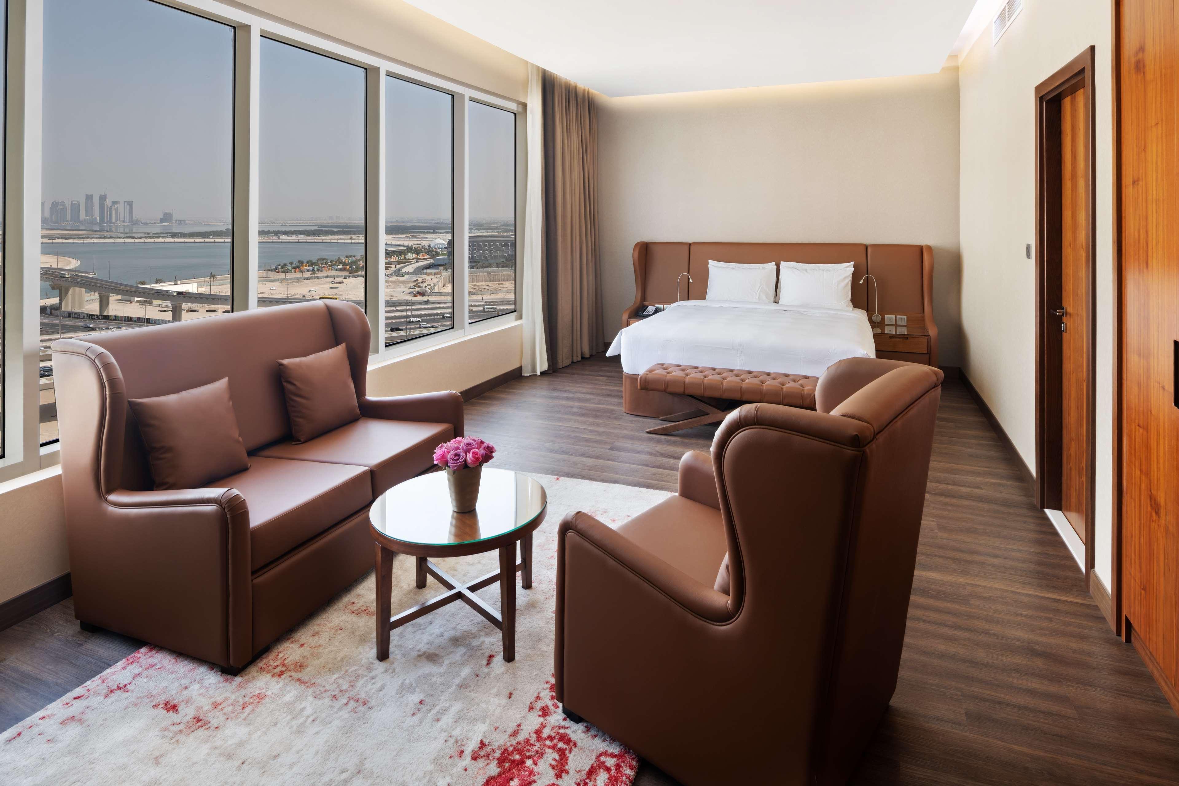 Radisson Blu Hotel, Dubai Canal View Dış mekan fotoğraf